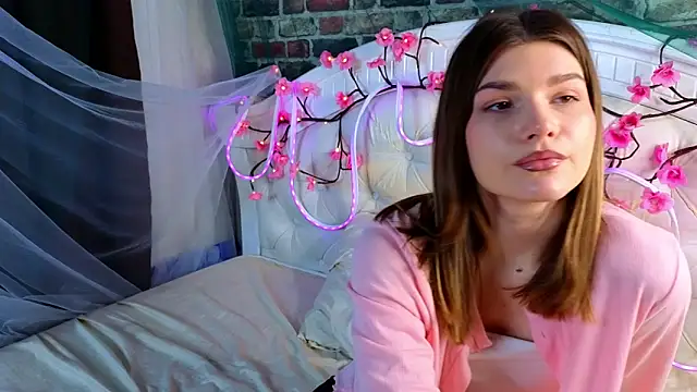 Snapshot of WilmaJohnson chatting on March 2026 07:12:02 AM WilmaJohnson online show from March 2026 07:12:02 AM