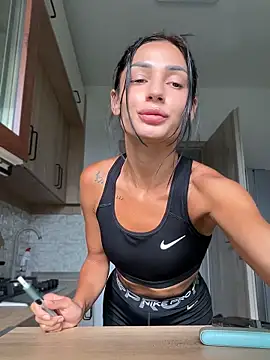 VickyM99 online show from May 2026 02:56:01 PM