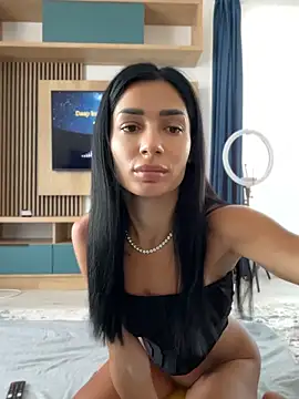 VickyM99 online show from May 2026 05:24:01 AM