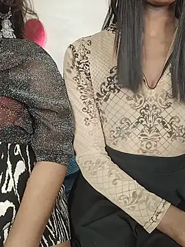 SEXYY TRANSY WITH GIRL online show from February 2026 10:24:01 PM