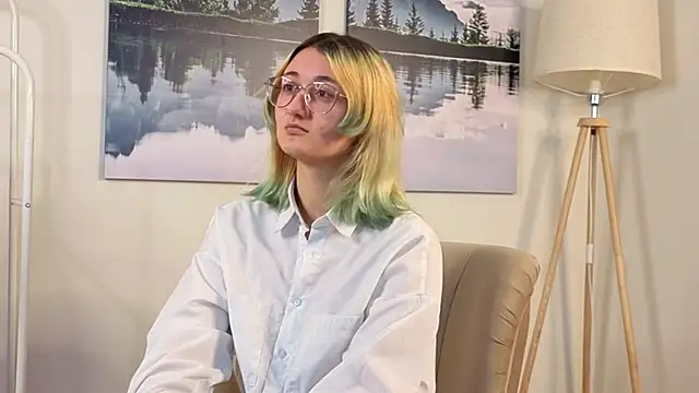 JoannieDrissel online show from November 2025 10:58:02 AM