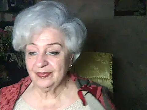 ValeriaKroww online show from April 2026 06:03:02 PM