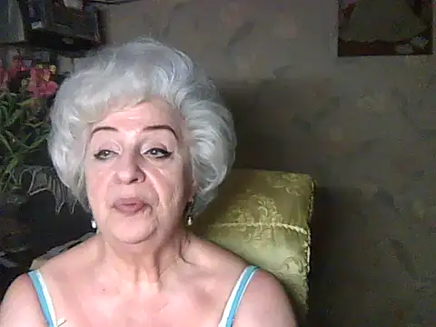 ValeriaKroww online show from June 2026 07:56:01 PM