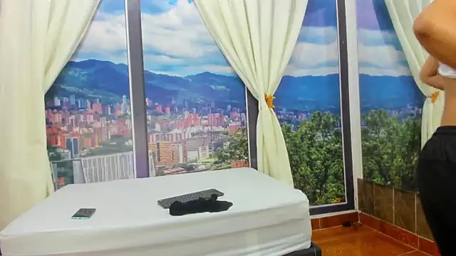 KiraFox1 online show from March 2026 01:17:01 PM