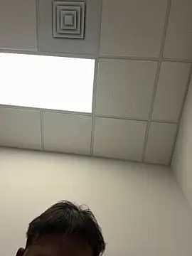 gino32582 online show from December 2025 10:38:01 PM