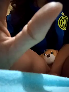 Morenaizzy online show from November 2025 05:07:02 AM