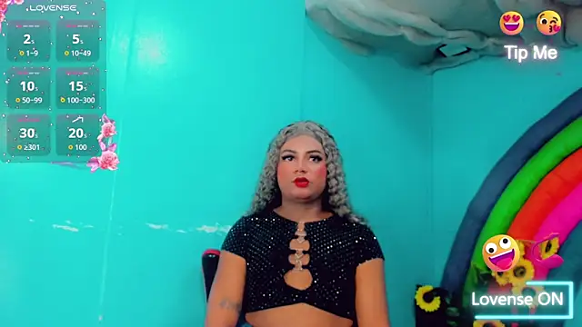 Snapshot of Alice_brandom chatting on December 2025 07:53:02 PM Alice brandom online show from December 2025 07:53:02 PM