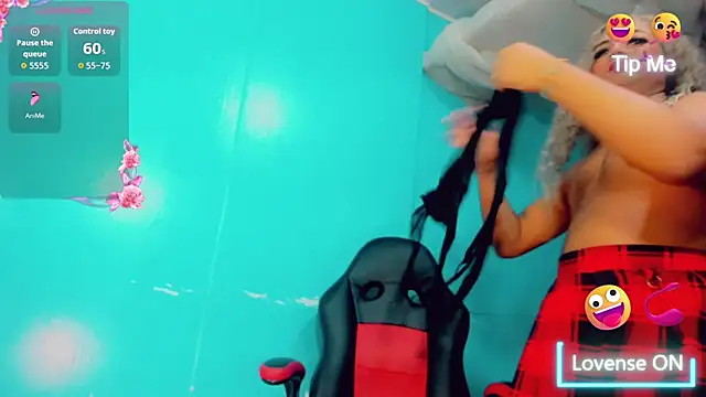 Snapshot of Alice_brandom chatting on December 2025 07:20:02 PM Alice brandom online show from December 2025 07:20:02 PM