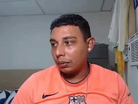 daniko2323 online show from November 2025 10:42:02 PM