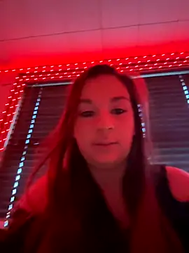 Snapshot of thickfarmtwat chatting on November 2025 09:20:01 PM thickfarmtwat online show from November 2025 09:20:01 PM