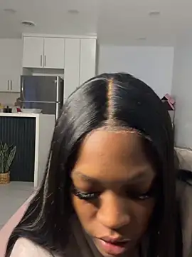 PrincessDreamm online show from May 2026 12:04:01 AM