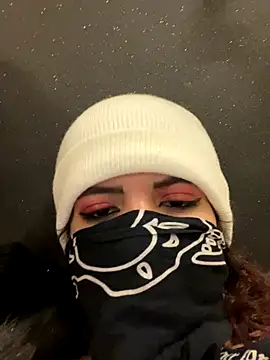 Snapshot of badcoupless chatting on November 2025 01:05:02 AM badcoupless online show from November 2025 01:05:02 AM