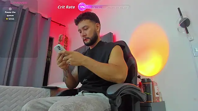 Snapshot of noah_corvelle chatting on February 2026 03:25:01 AM noah corvelle online show from February 2026 03:25:01 AM