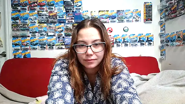 Snapshot of FreakyDreama chatting on January 2026 05:50:01 PM FreakyDreama online show from January 2026 05:50:01 PM