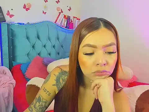 Aurora sky9 online show from February 2026 09:51:01 PM