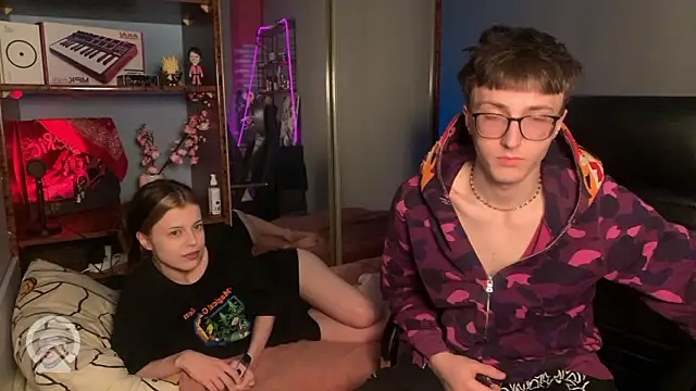 t files x online show from March 2026 06:25:01 PM