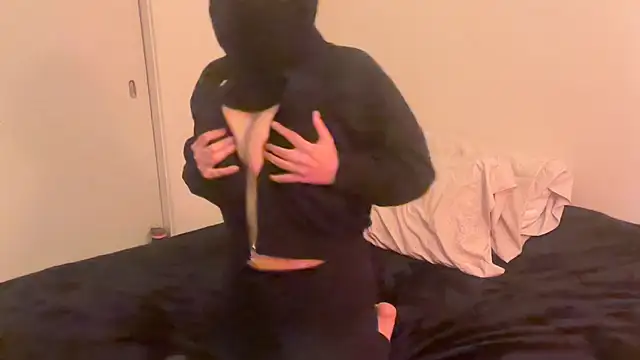 Snapshot of LeloJeddah@xh chatting on November 2025 06:23:01 AM LeloJeddahxh online show from November 2025 06:23:01 AM