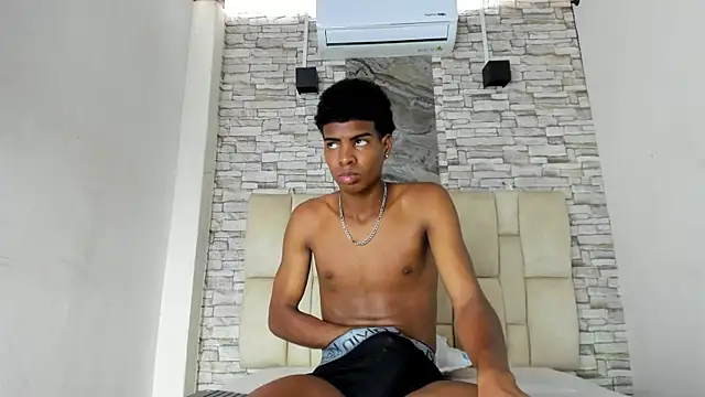 Snapshot of XAVI_LEE chatting on December 2025 07:53:01 PM XAVI LEE online show from December 2025 07:53:01 PM