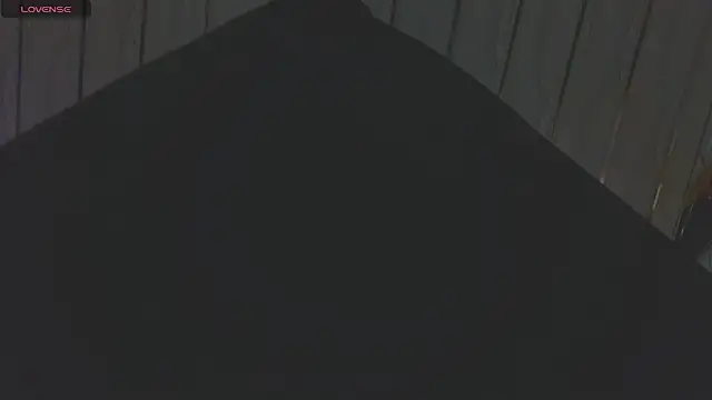 Suarezz10  online show from November 2025 04:14:02 PM