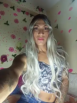 Snapshot of Sthefy_luna131 chatting on November 2025 01:26:02 AM Sthefy luna131 online show from November 2025 01:26:02 AM