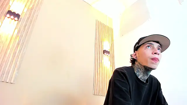 DANTE ARMSTRONG online show from December 2025 04:39:02 AM