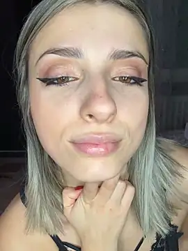 Snapshot of Bandy_bandy chatting on December 2025 04:36:01 PM Bandy bandy online show from December 2025 04:36:01 PM