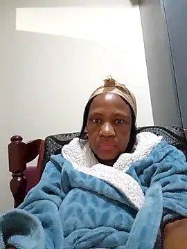 Mommy Sienna online show from November 2025 05:45:03 PM