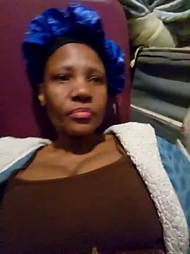 Mommy Sienna online show from April 2026 04:49:01 PM