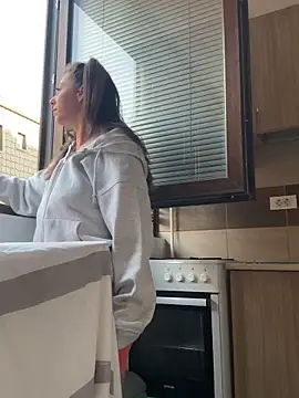 Snapshot of EdaQueen chatting on March 2026 03:18:01 PM EdaQueen online show from March 2026 03:18:01 PM