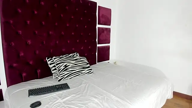 RossMildrey online show from June 2026 12:53:02 PM