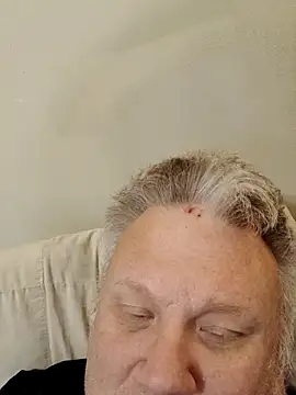 Jbirdb800 online show from December 2025 12:57:02 PM