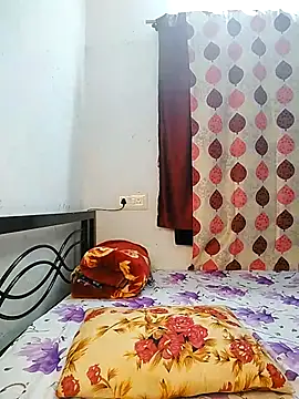 Snapshot of LoveLy-Soneya chatting on February 2026 10:50:02 PM LoveLy-Soneya online show from February 2026 10:50:02 PM