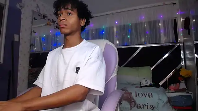 Santy bigcock 01 online show from May 2026 12:00:01 PM