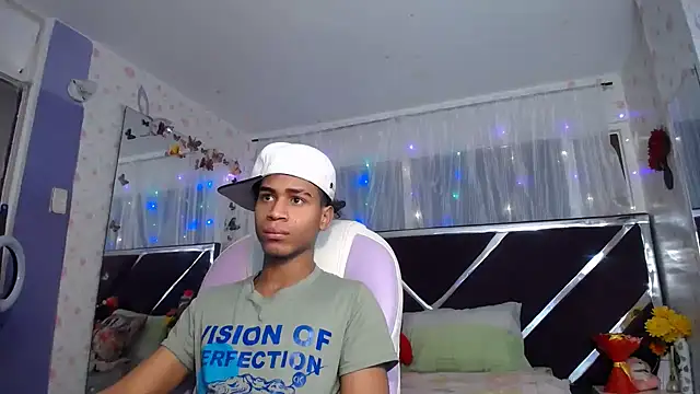 Santy bigcock 01 online show from June 2026 02:27:02 PM
