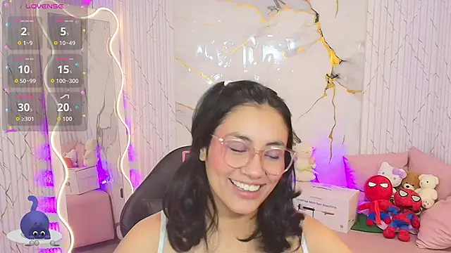 PEACHY TAY online show from June 2026 11:36:01 AM