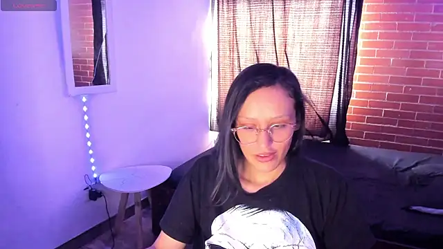 Samantha Devil online show from December 2025 05:31:02 PM