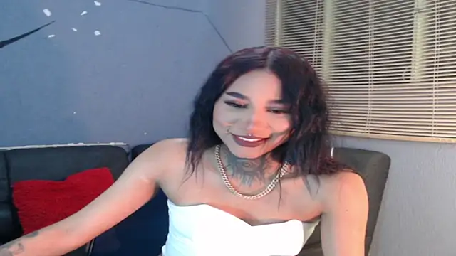 lyam ebony  online show from November 2025 03:17:02 AM