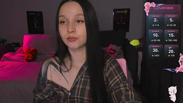 Snapshot of BabyMooon chatting on December 2025 05:17:01 PM BabyMooon online show from December 2025 05:17:01 PM