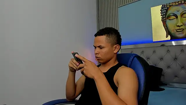 Snapshot of Liams18 chatting on January 2026 11:18:02 PM Liams18 online show from January 2026 11:18:02 PM