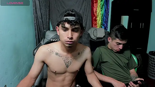 DAMIANySANTI online show from January 2026 05:40:01 PM