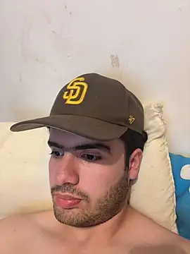 Leoncitooo987 online show from November 2025 10:01:01 PM