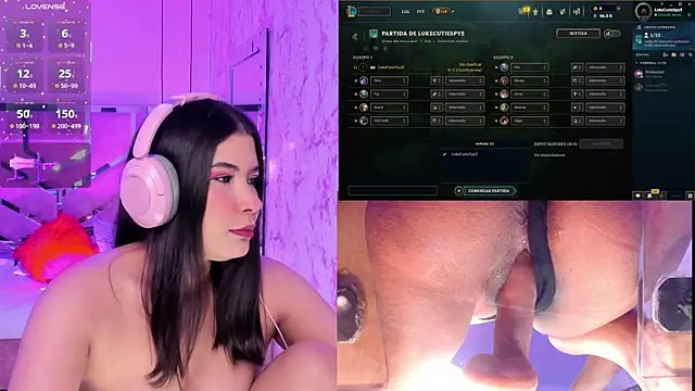 Snapshot of DaphneContry chatting on November 2025 04:23:02 AM DaphneContry online show from November 2025 04:23:02 AM