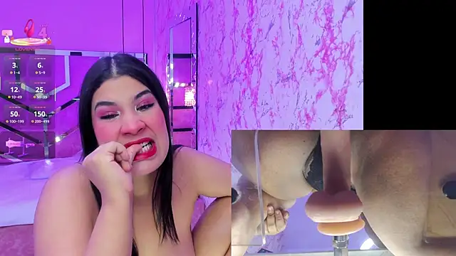 Snapshot of DaphneContry chatting on December 2025 05:23:01 AM DaphneContry online show from December 2025 05:23:01 AM