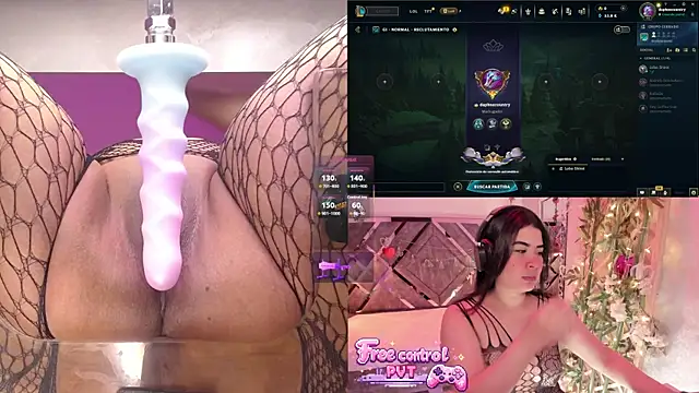 Snapshot of DaphneContry chatting on May 2026 04:52:01 AM DaphneContry online show from May 2026 04:52:01 AM
