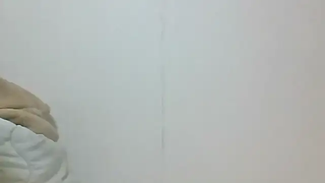 Snapshot of hiroto11058 chatting on February 2026 12:36:02 PM hiroto11058 online show from February 2026 12:36:02 PM