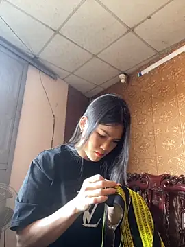 Beolulu online show from November 2025 02:58:01 AM