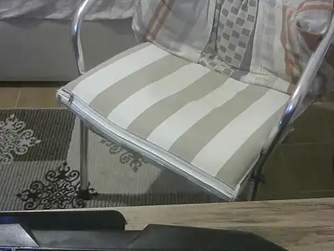 ellsaBunny online show from November 2025 03:47:01 PM