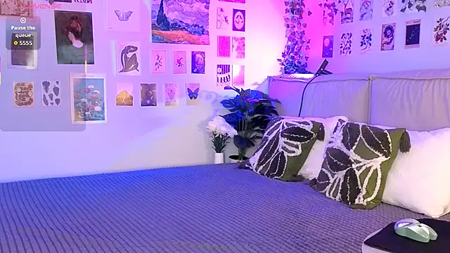 CindyMoriLove online show from May 2026 05:46:02 AM