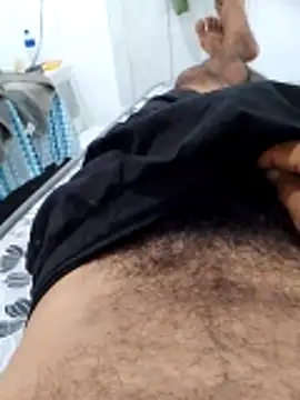 Snapshot of 20cmmg chatting on November 2025 12:46:01 AM 20cmmg online show from November 2025 12:46:01 AM