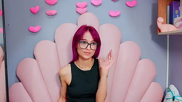 luci miller online show from June 2026 03:53:02 AM